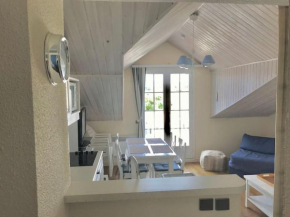 Appartement vue piscine et golf